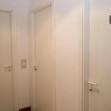 Collemare Πέζαρο